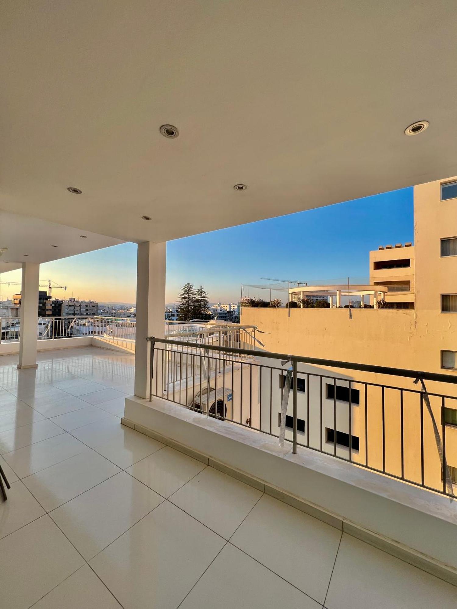 Aphrodite Plaza Larnaca Pokoj fotografie