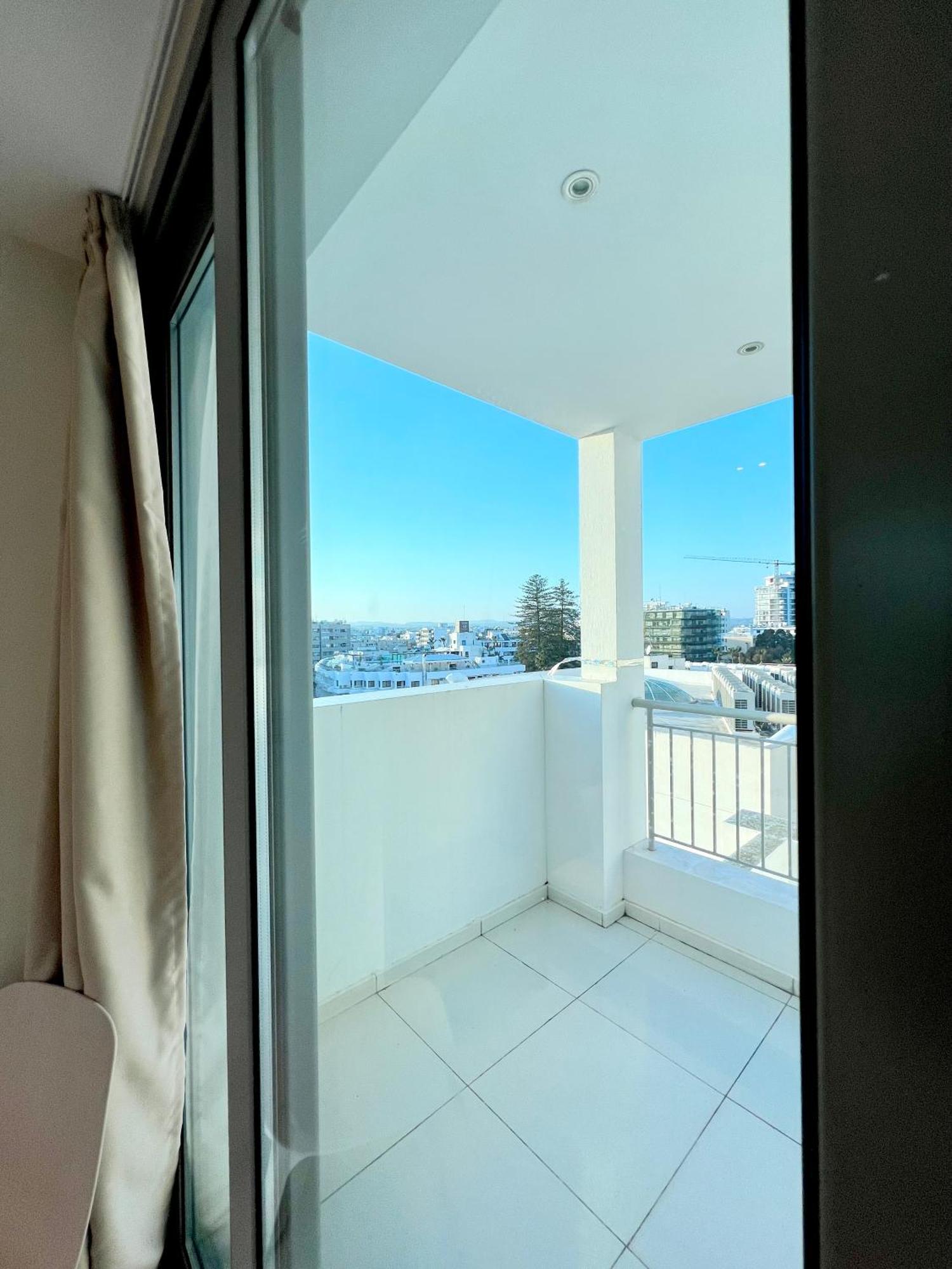 Aphrodite Plaza Larnaca Pokoj fotografie